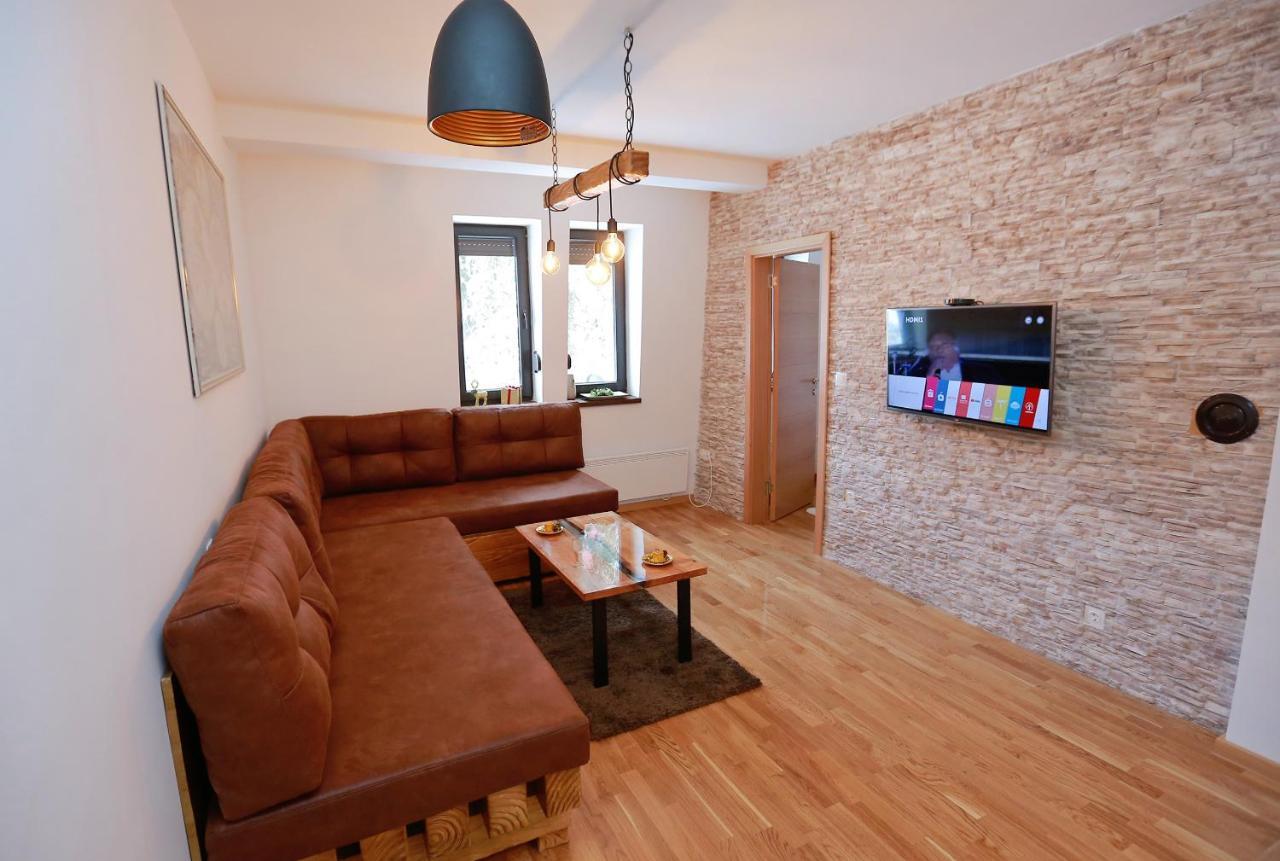Wood Apartmani - Vila Zimska Idila Jahorina Luaran gambar